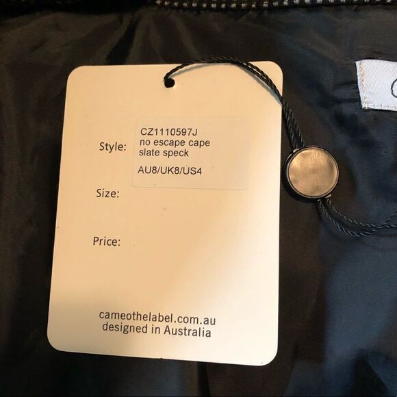 NWT! Cameo no escape cape. Wool blend - Picture 6 of 12
